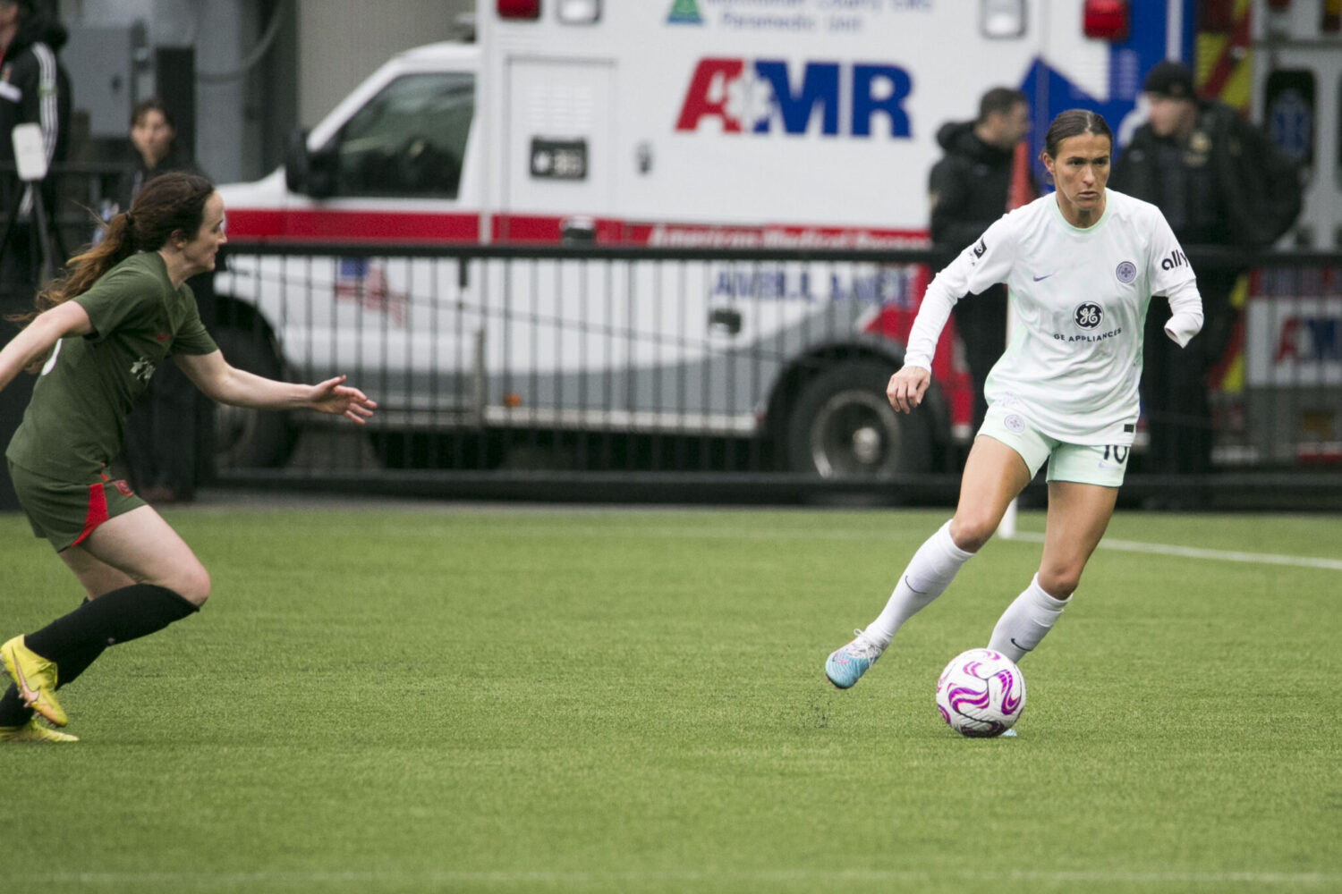 Carson Pickett against Portland Thorns in their preseason match. All credit goes to Taylor Vincent of the Equalizer and BGN. 